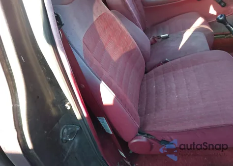 1993 Ford Ranger из США, поврежденный, VIN 1FTCR10U6PUA01538